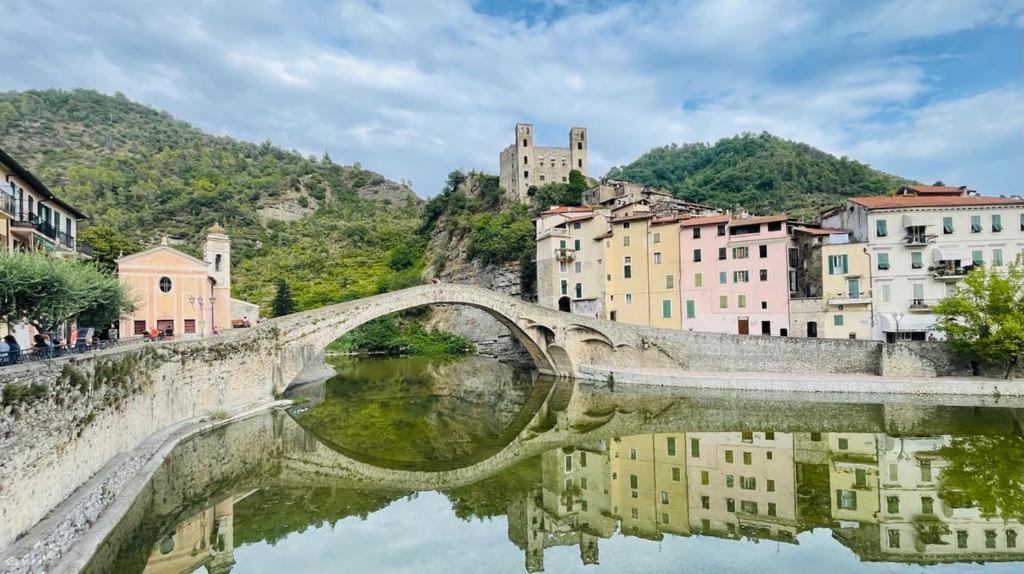 Le Petit Bijou Di Dolceacqua, Per Un Momento Romantico Exteriör bild